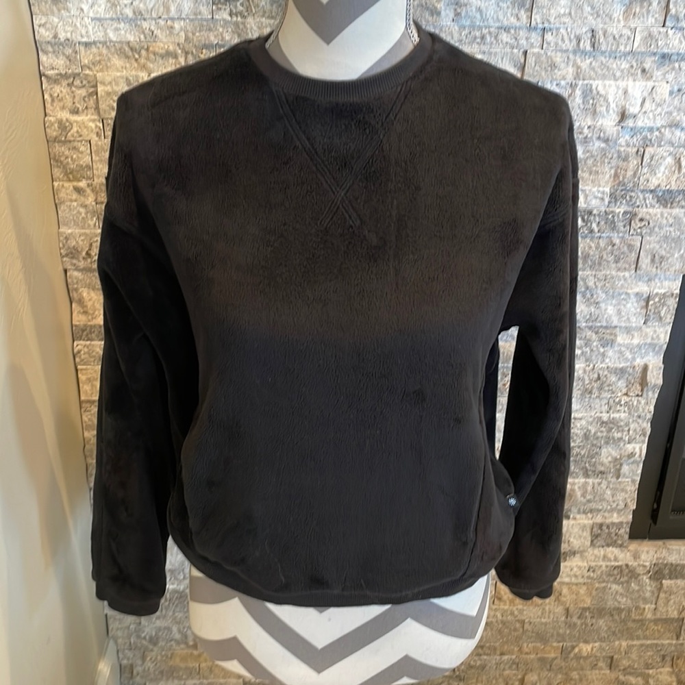 Athleta velour long sleeve